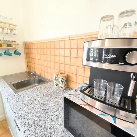 Casa Dace Renovated - Fast Wi-fi, Near Ocean, Ideal For Long Apartman