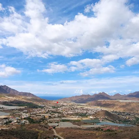 Casa Dace Renovated - Fast Wi-fi, Near Ocean, Ideal For Long